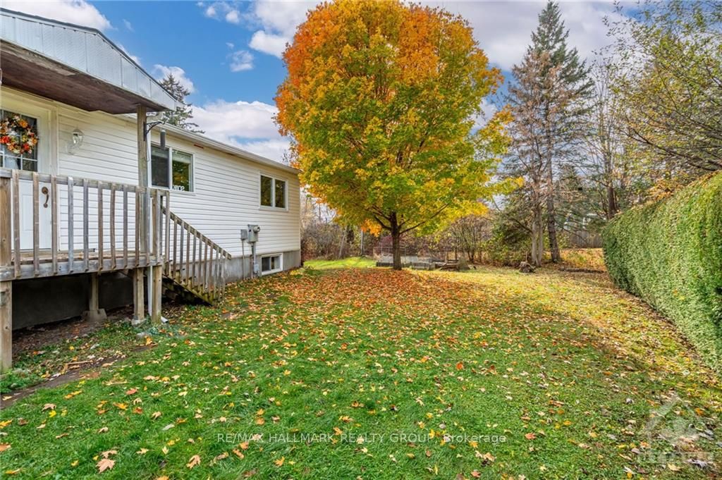 Photo 29 of 27 Fringewood Drive, Ottawa, Fringewood — HOMEH
