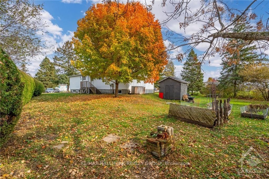 Photo 30 of 27 Fringewood Drive, Ottawa, Fringewood — HOMEH
