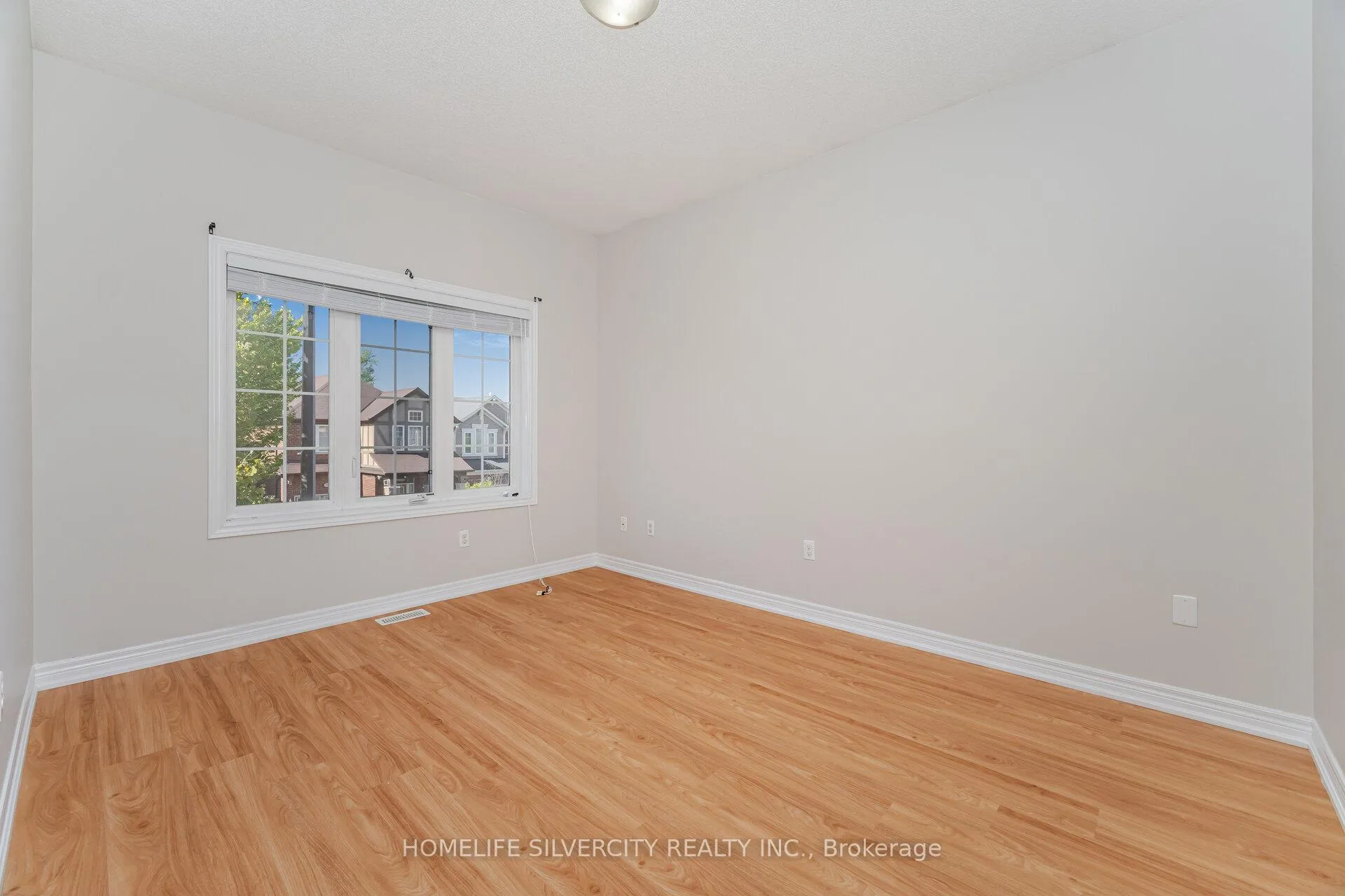 Photo 24 of 105 Aylesbury Drive, Brampton, Northwest Brampton — HOMEH