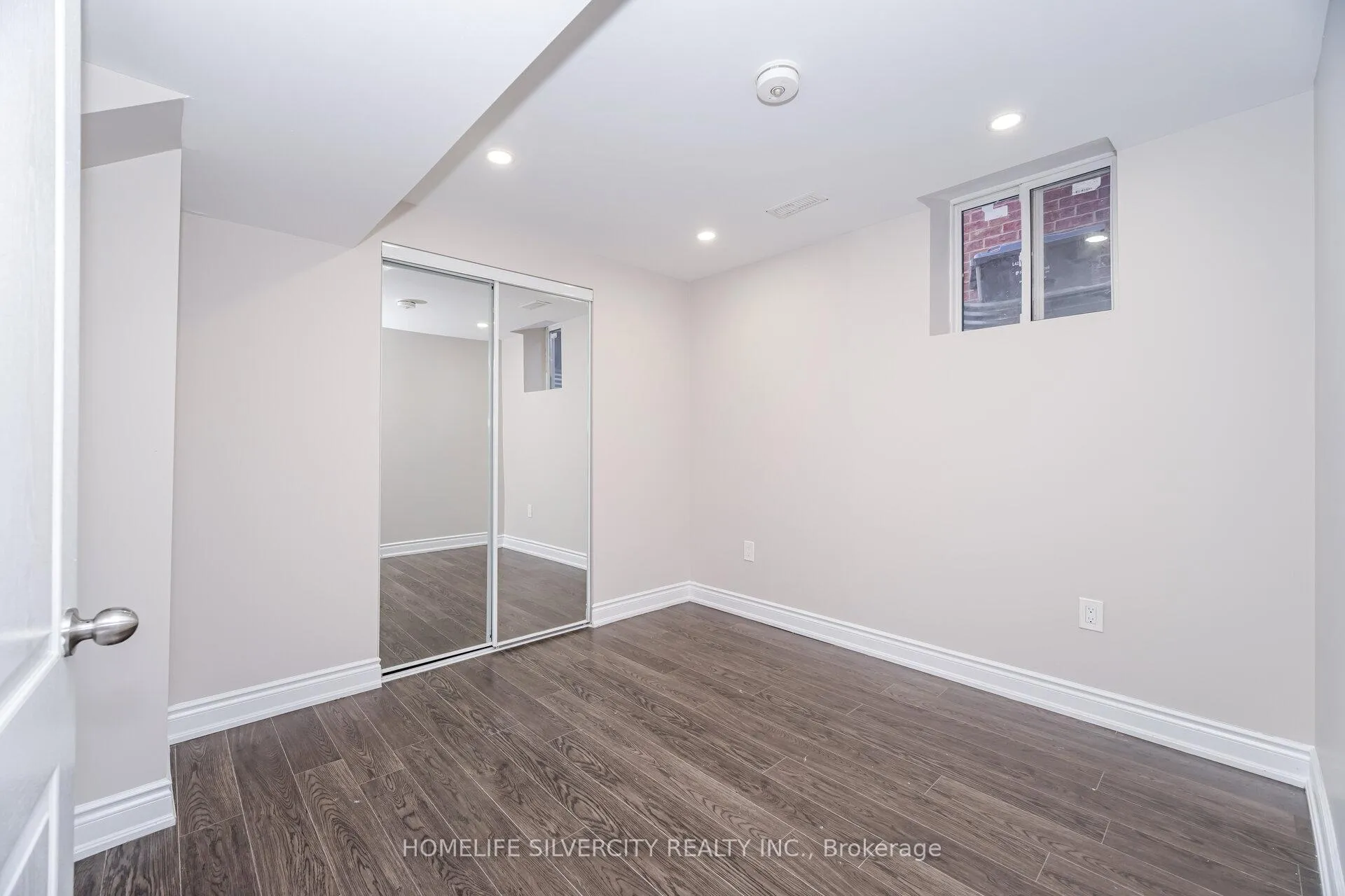 Photo 33 of 105 Aylesbury Drive, Brampton, Northwest Brampton — HOMEH