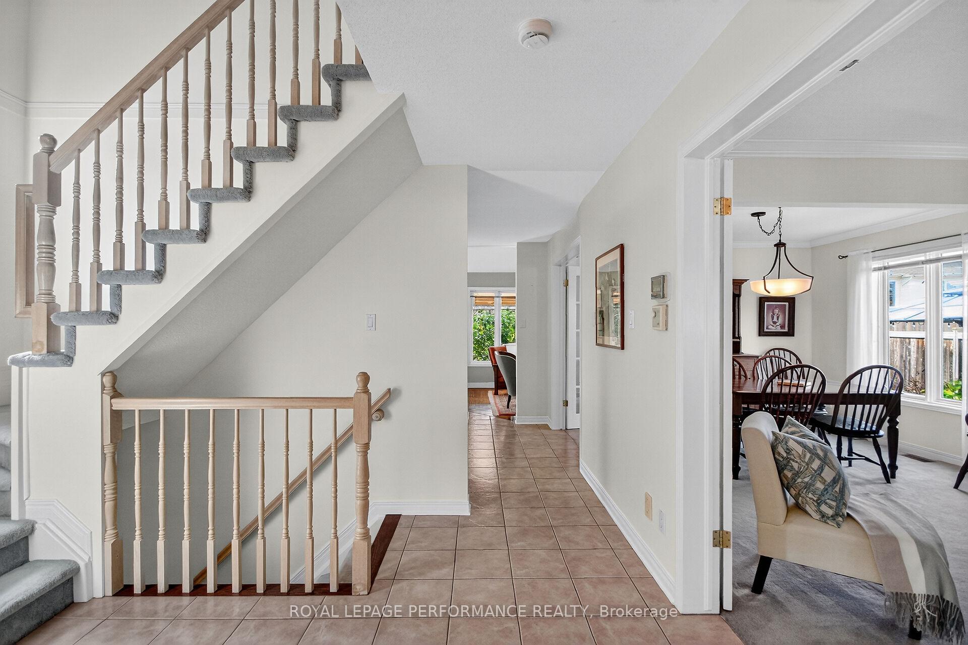 Photo 4 of 159 Longshire Circle, Ottawa, Barrhaven - Longfields — HOMEH
