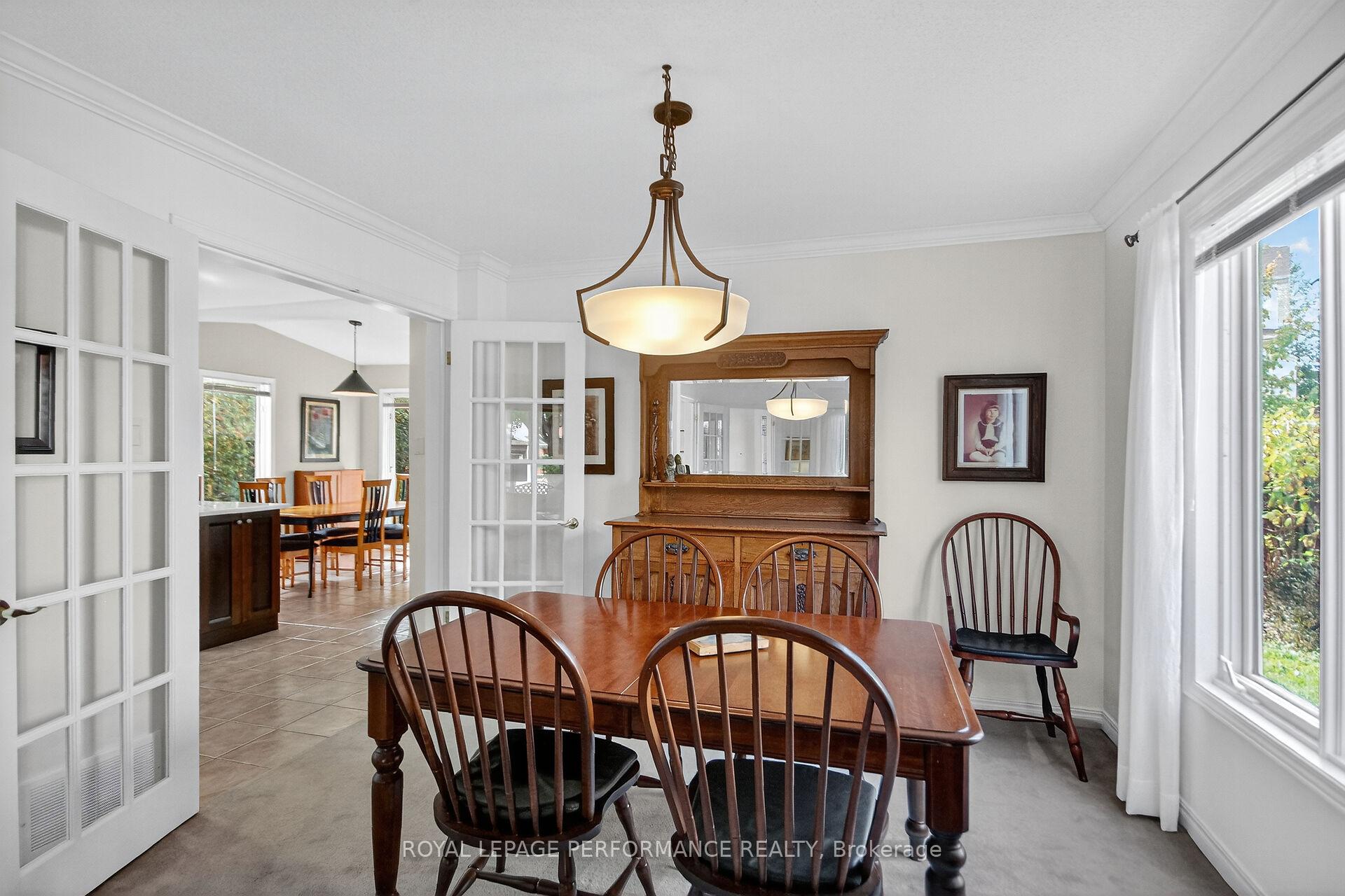 Photo 9 of 159 Longshire Circle, Ottawa, Barrhaven - Longfields — HOMEH