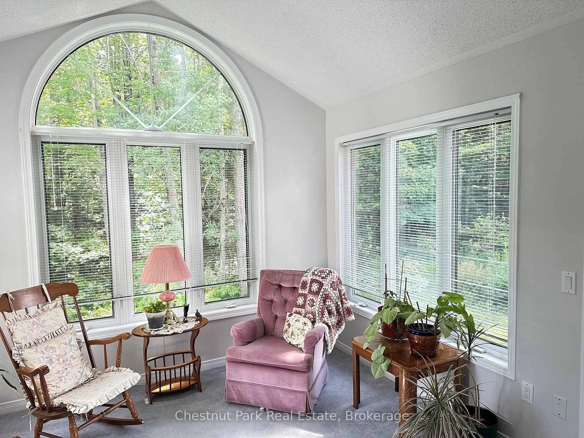 Photo 2 of 45 Pine Ridge Gate E, Gravenhurst, Muskoka (S) — HOMEH