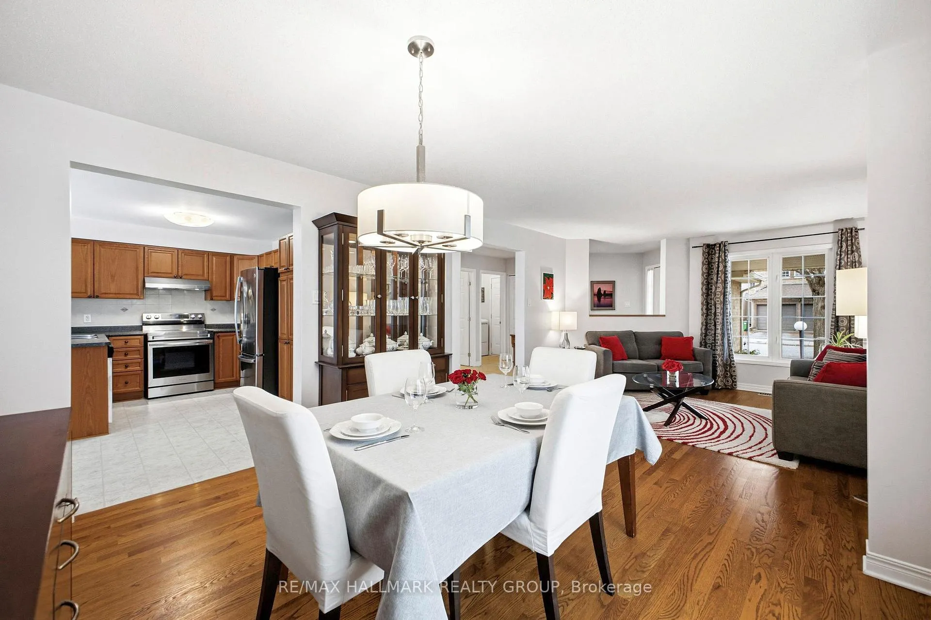 Photo 10 of 92A Upney Drive, Ottawa, Barrhaven - Longfields — HOMEH