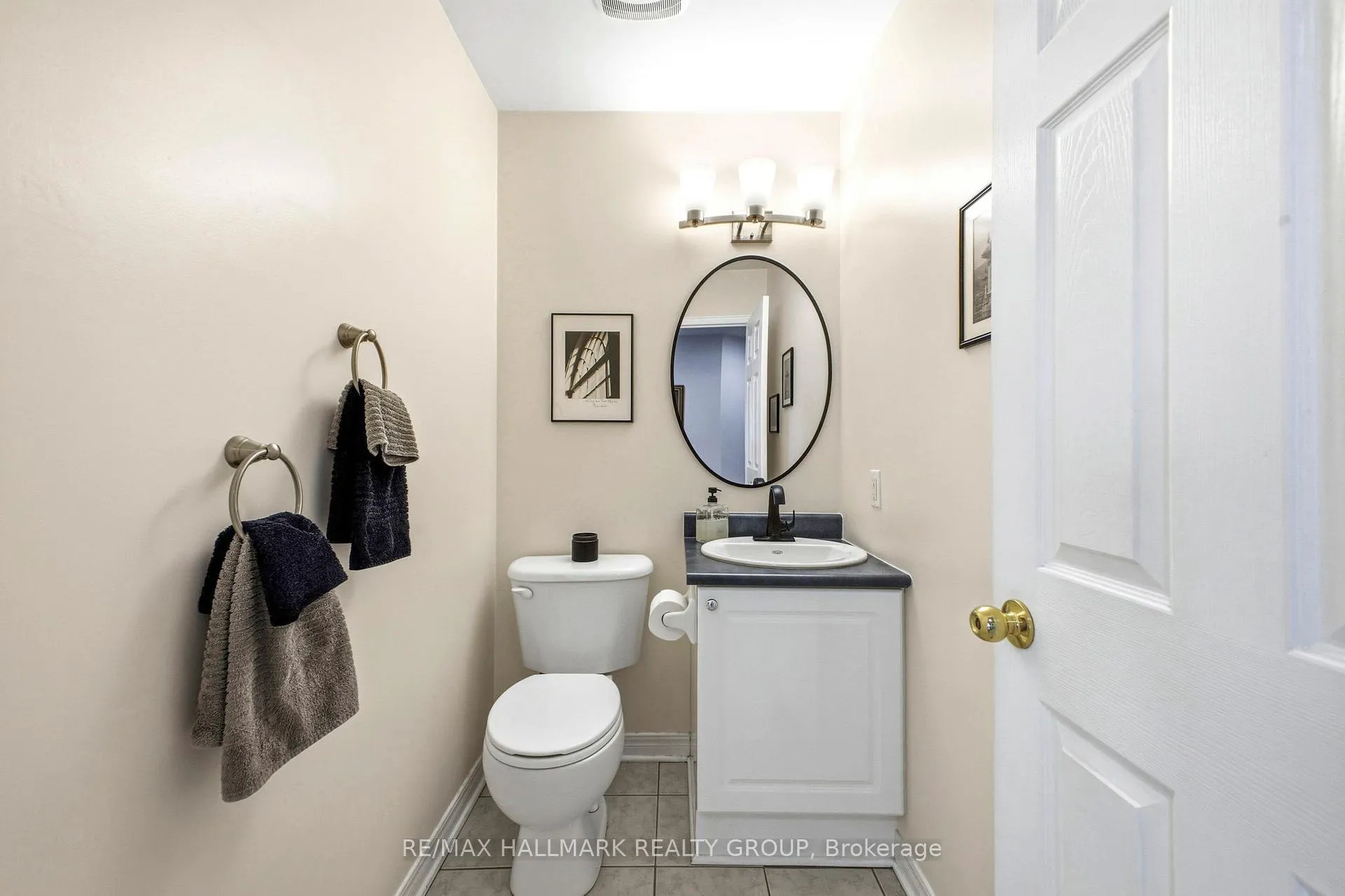 Photo 22 of 92A Upney Drive, Ottawa, Barrhaven - Longfields — HOMEH