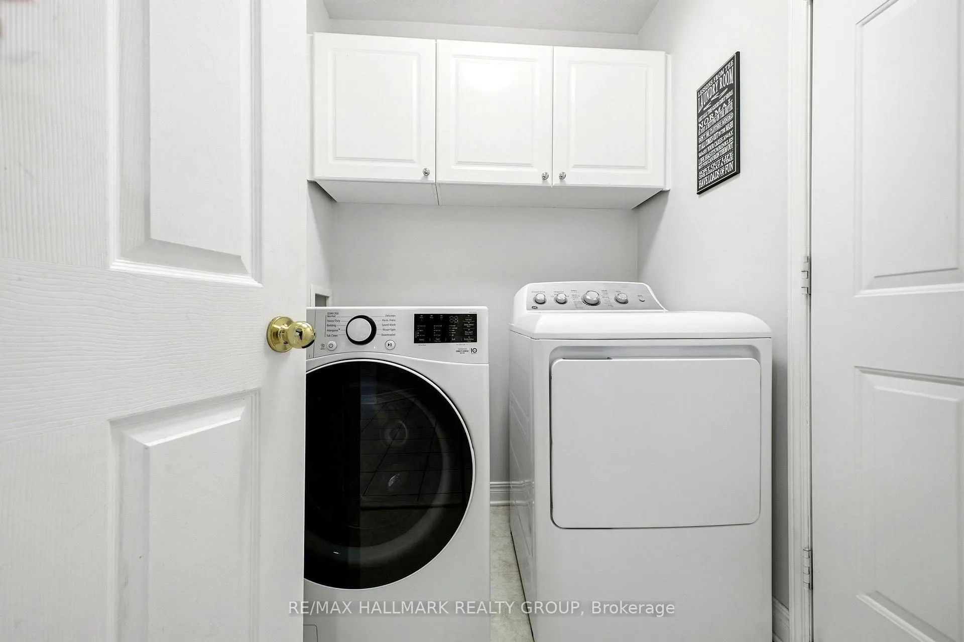 Photo 23 of 92A Upney Drive, Ottawa, Barrhaven - Longfields — HOMEH