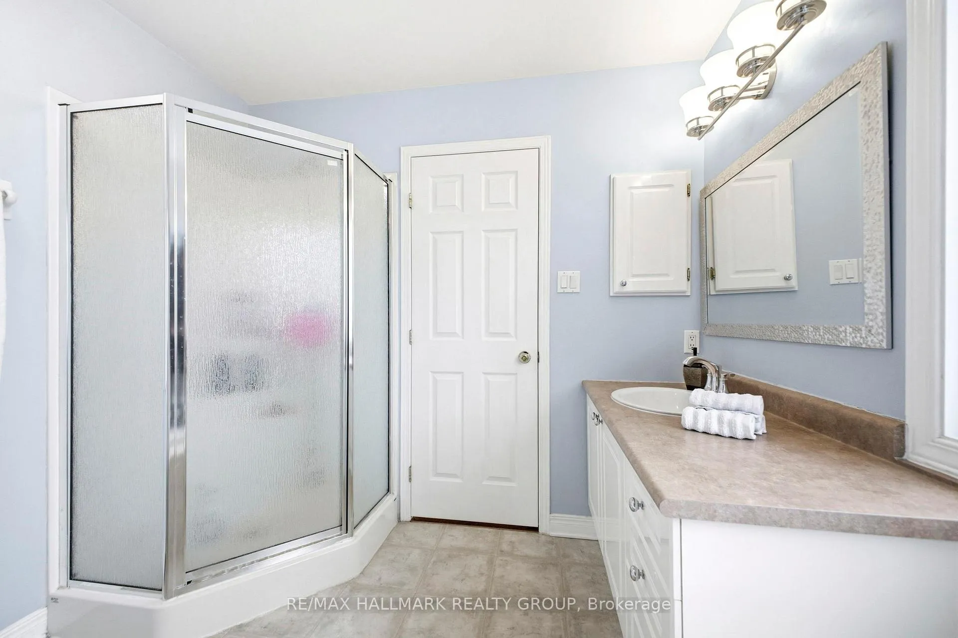 Photo 29 of 92A Upney Drive, Ottawa, Barrhaven - Longfields — HOMEH
