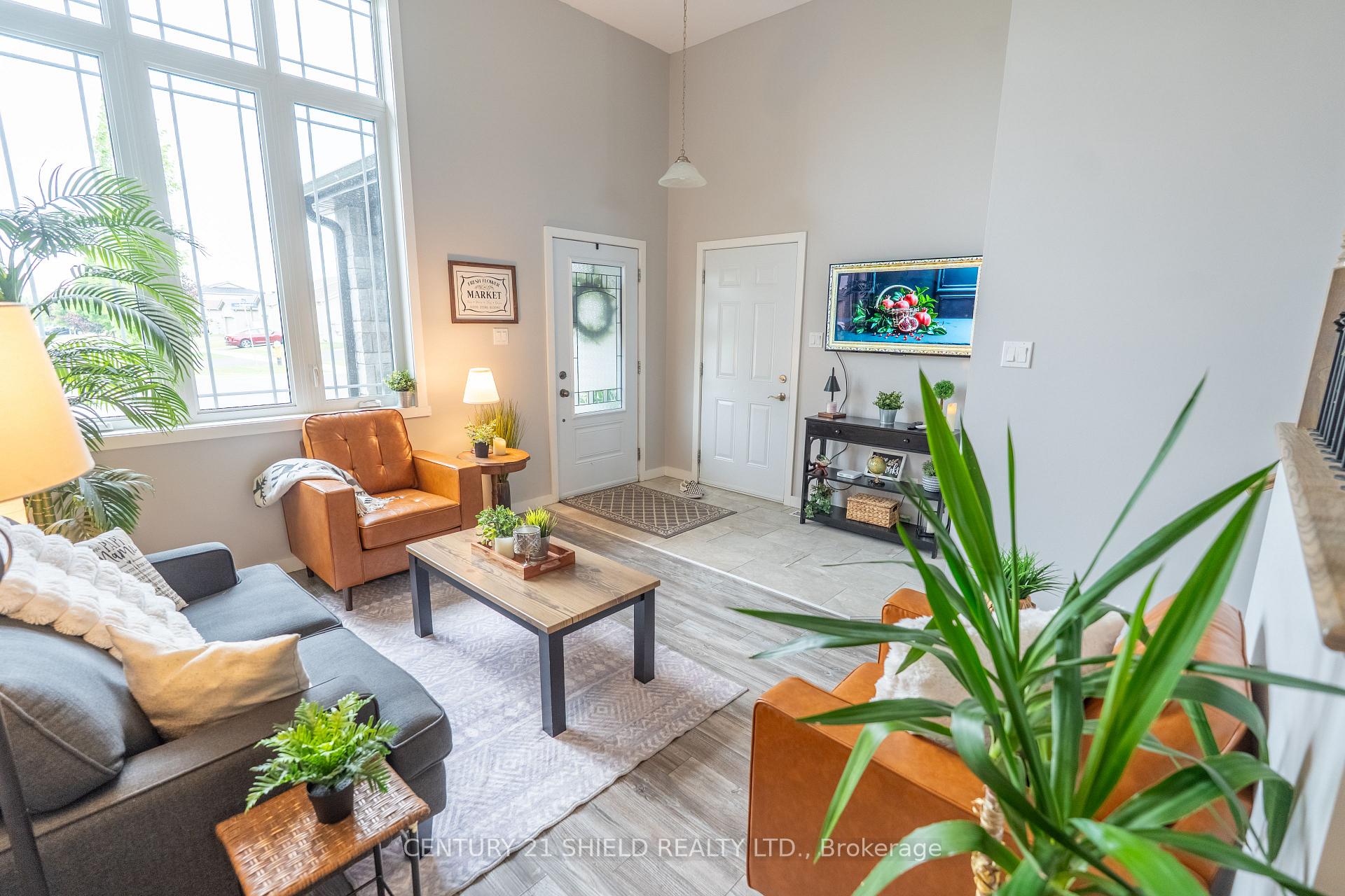 Photo 6 of 166 Bellwood Drive, Cornwall — HOMEH