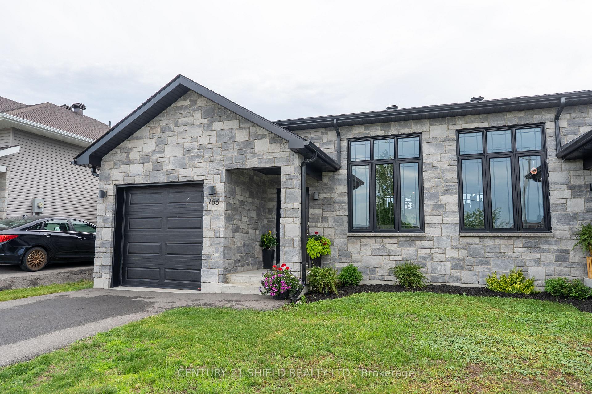 Photo 27 of 166 Bellwood Drive, Cornwall — HOMEH