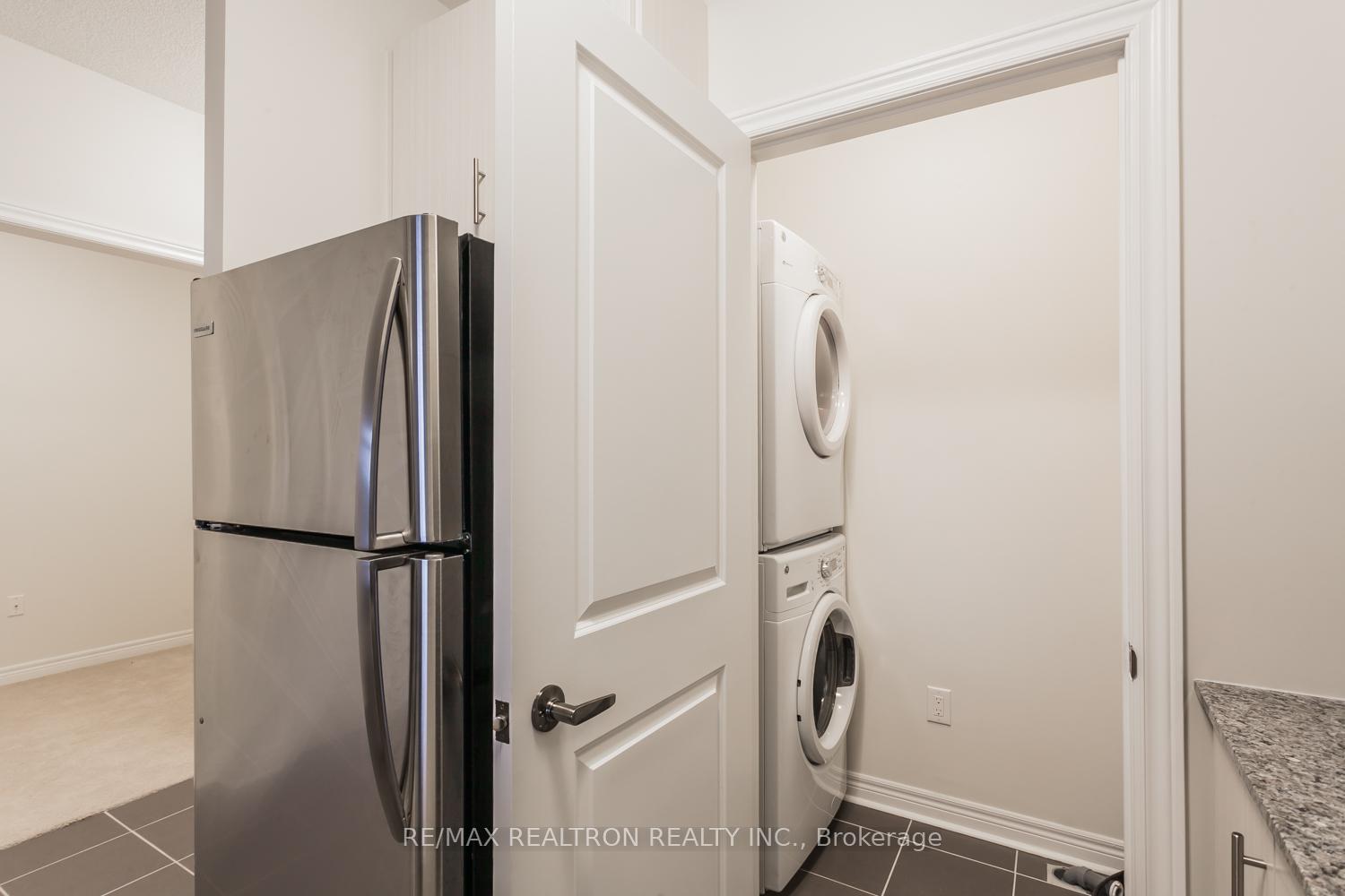 Photo 10 of Unit Unit # 608, 7325 Markham Road, Markham, Cedarwood — HOMEH