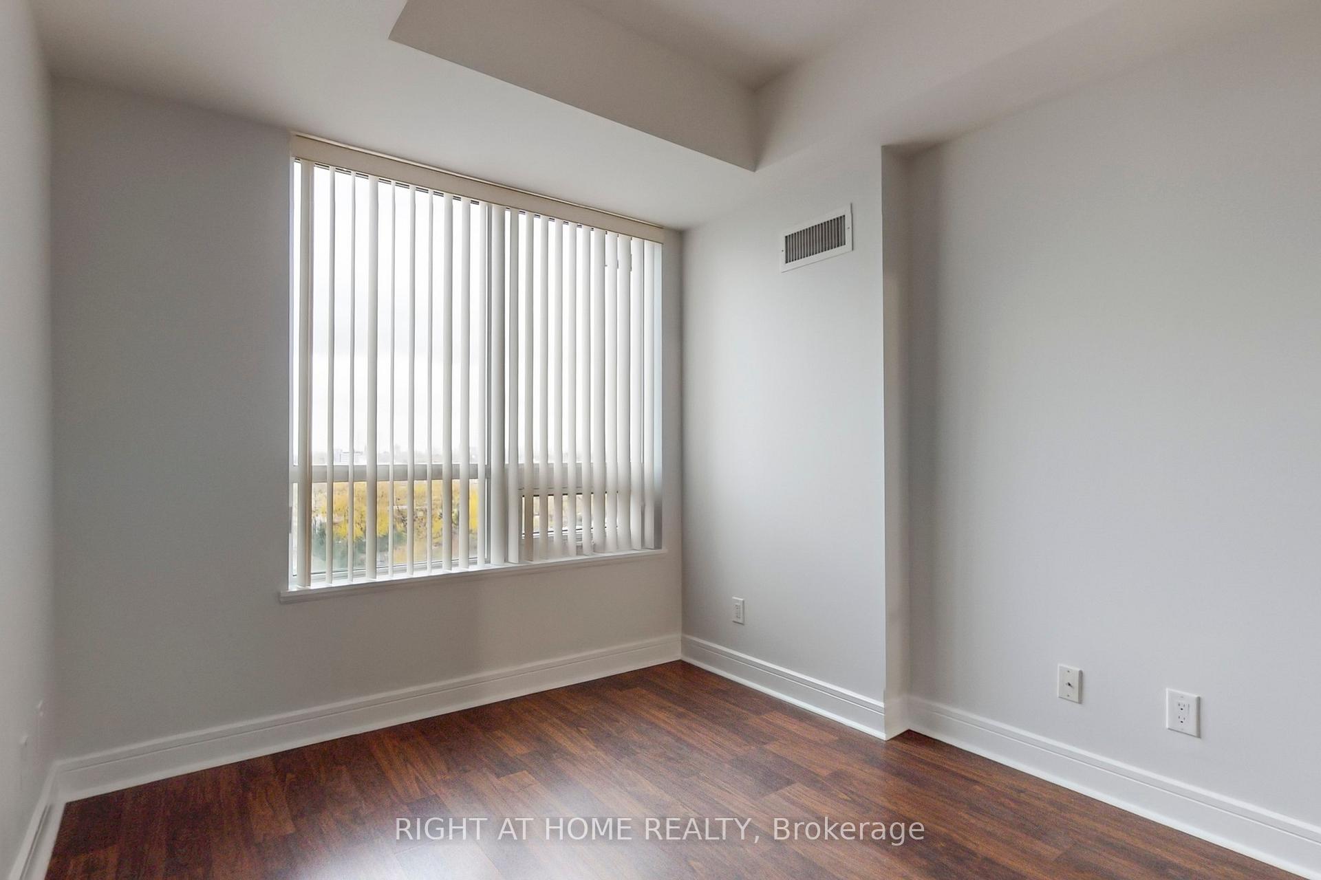 Photo 50 of Unit 813, 35 Brian Peck Crescent, Toronto, Thorncliffe Park — HOMEH