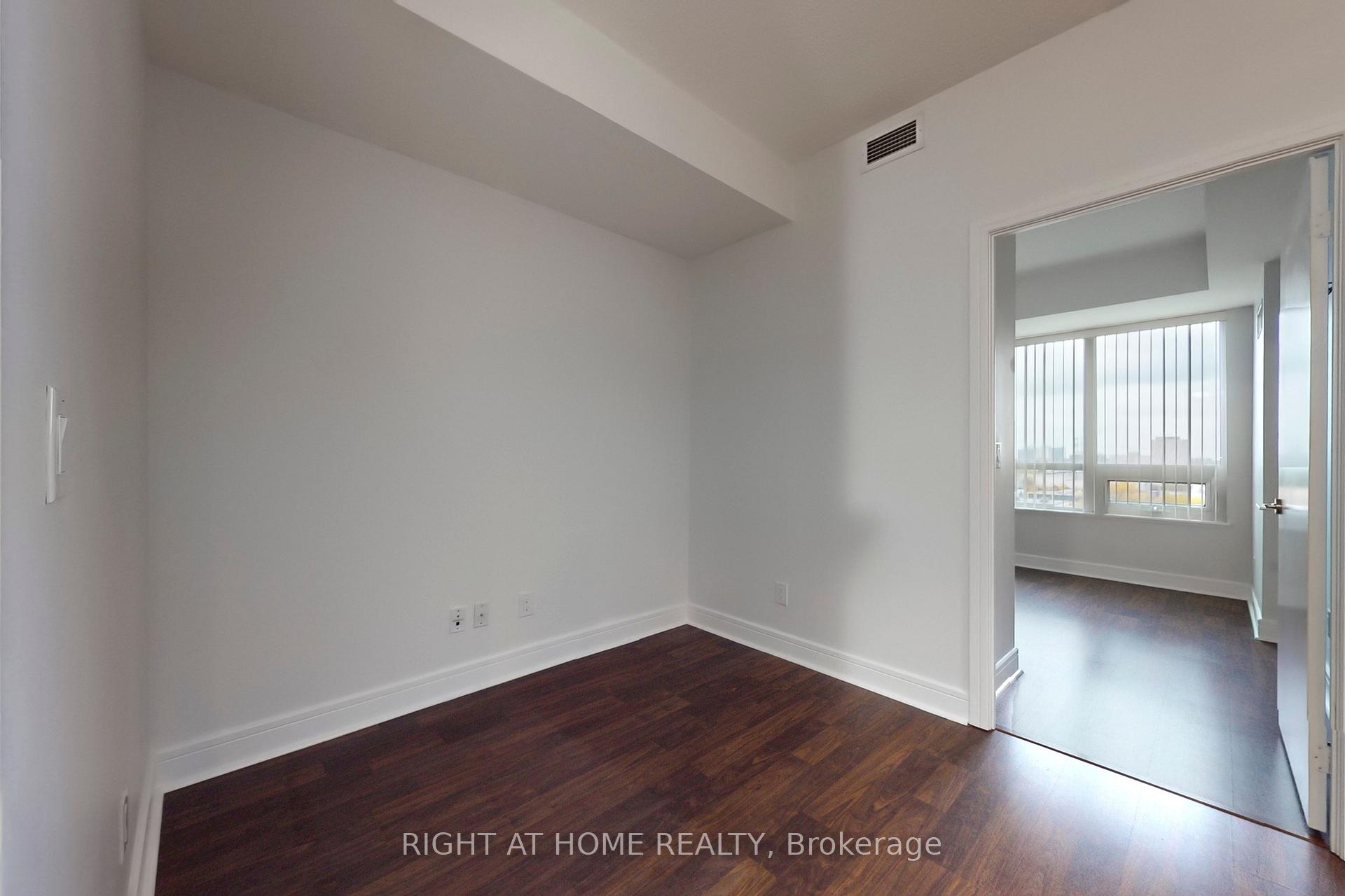 Photo 55 of Unit 813, 35 Brian Peck Crescent, Toronto, Thorncliffe Park — HOMEH