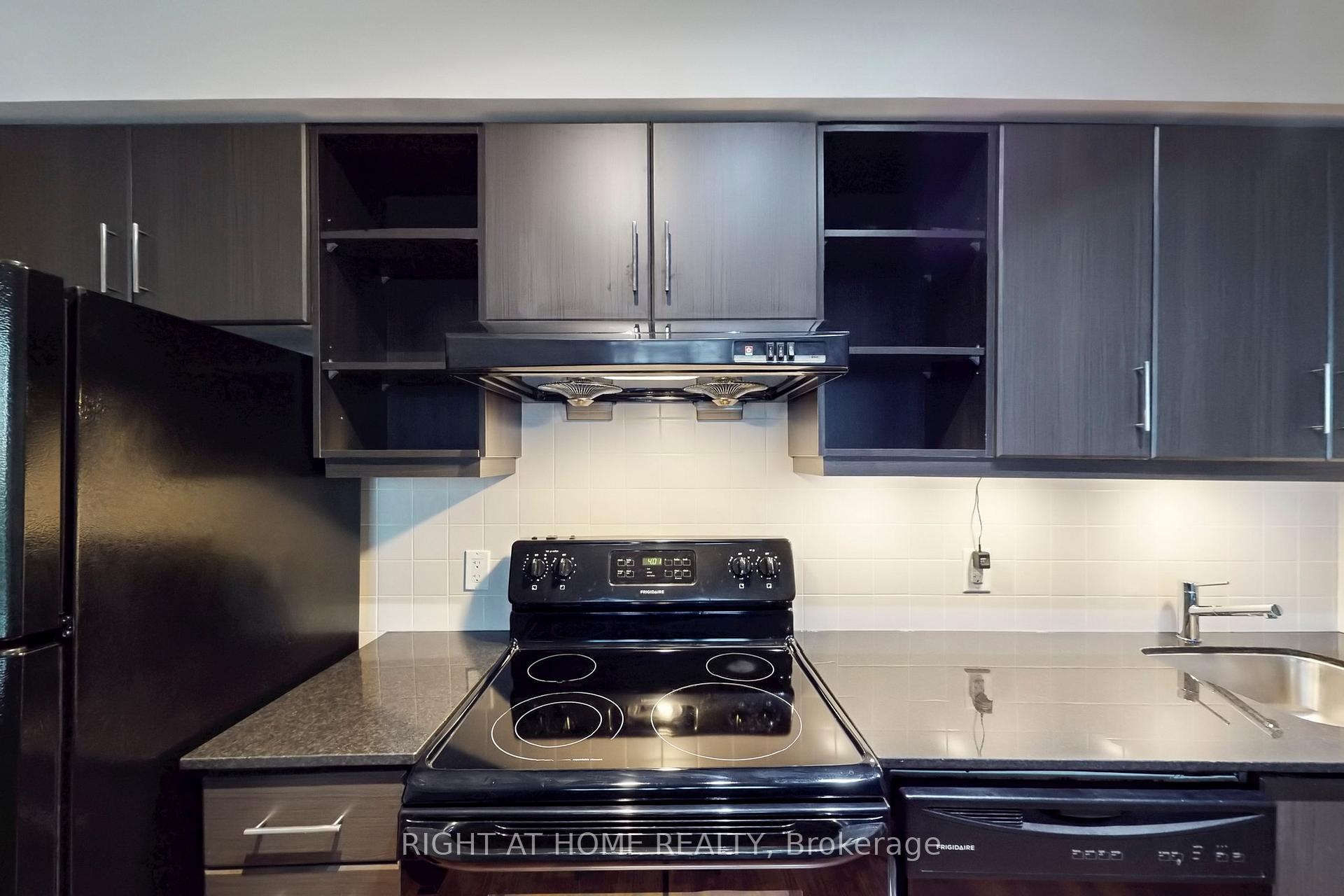 Photo 69 of Unit 813, 35 Brian Peck Crescent, Toronto, Thorncliffe Park — HOMEH
