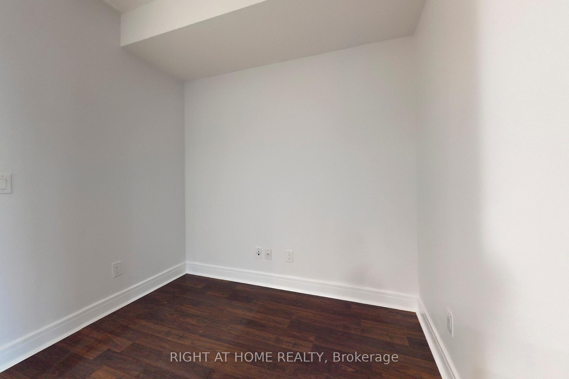 Photo 76 of Unit 813, 35 Brian Peck Crescent, Toronto, Thorncliffe Park — HOMEH