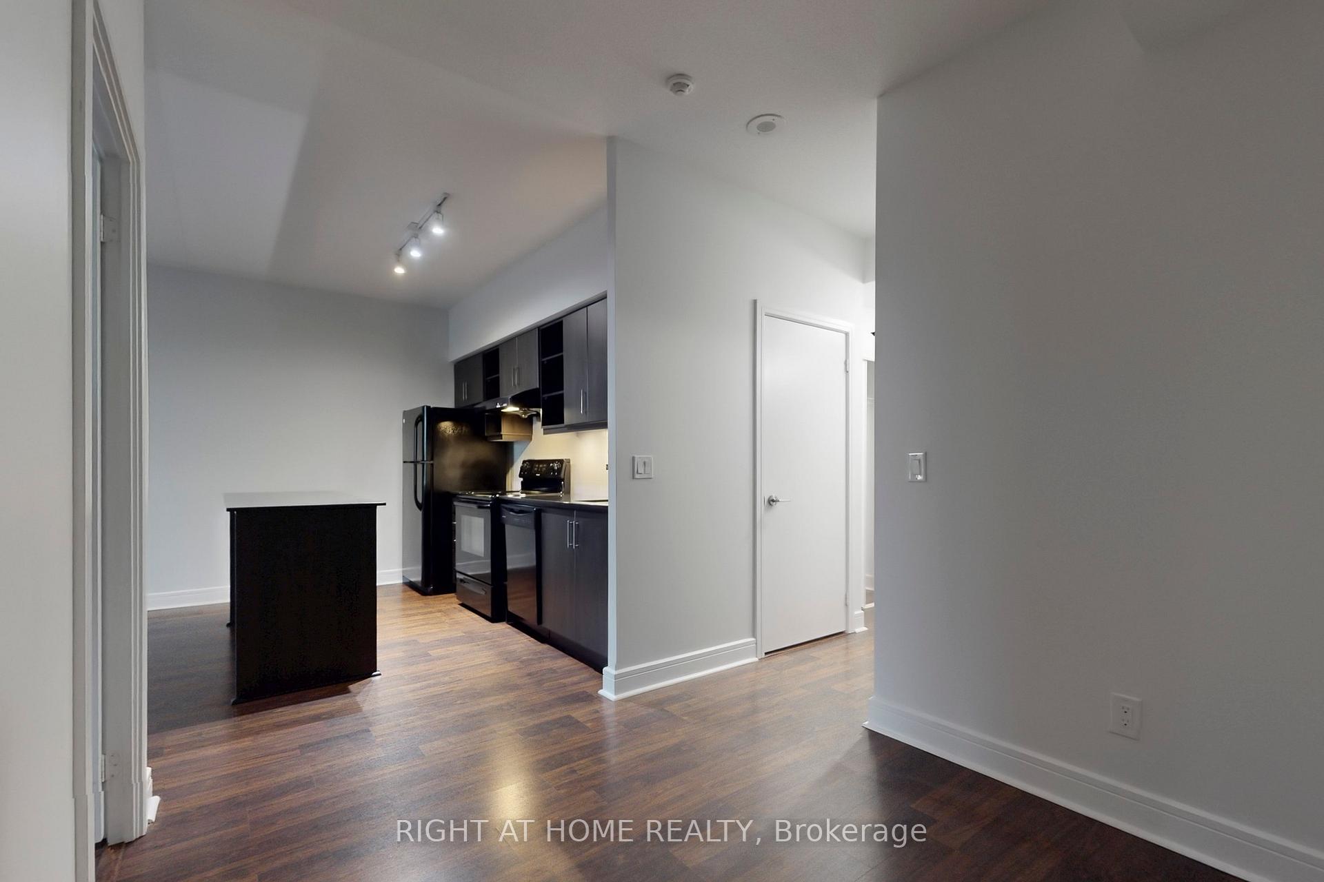 Photo 77 of Unit 813, 35 Brian Peck Crescent, Toronto, Thorncliffe Park — HOMEH