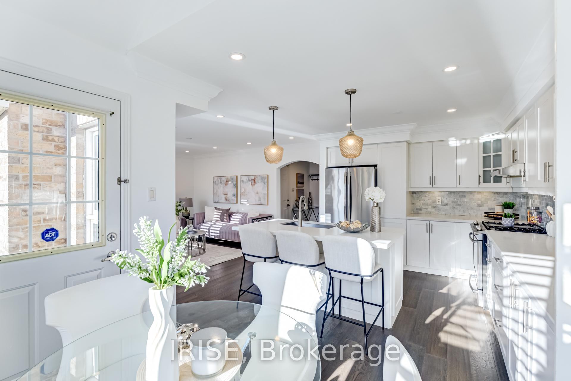 Photo 15 of 57 Styles Crescent E, Ajax, Northeast Ajax — HOMEH