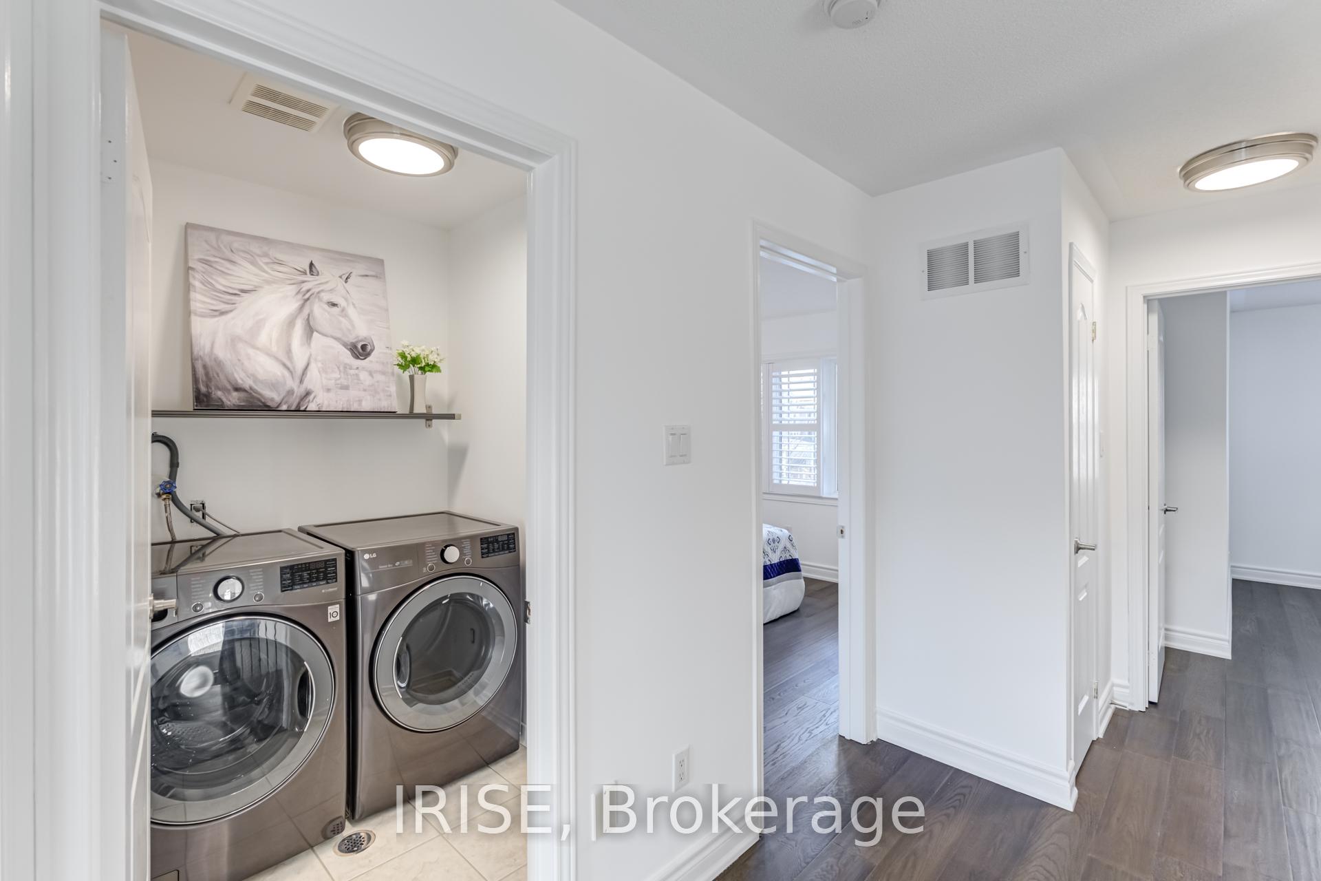 Photo 23 of 57 Styles Crescent E, Ajax, Northeast Ajax — HOMEH