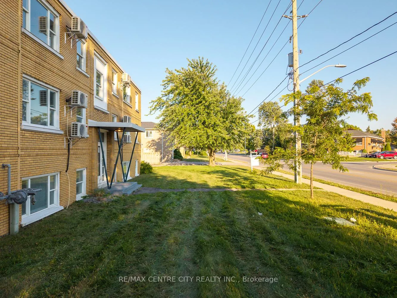 Photo 24 of Unit 2, 232 Elm Street, St. Thomas — HOMEH