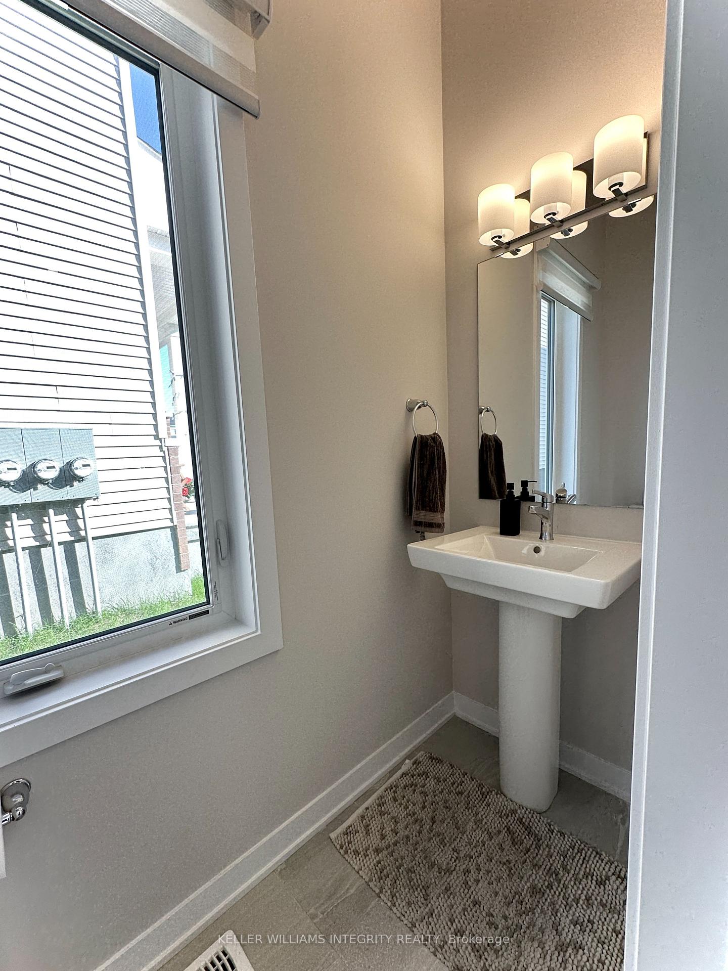 Photo 7 of 313 Canadensis Lane, Ottawa, Barrhaven - Half Moon Bay — HOMEH