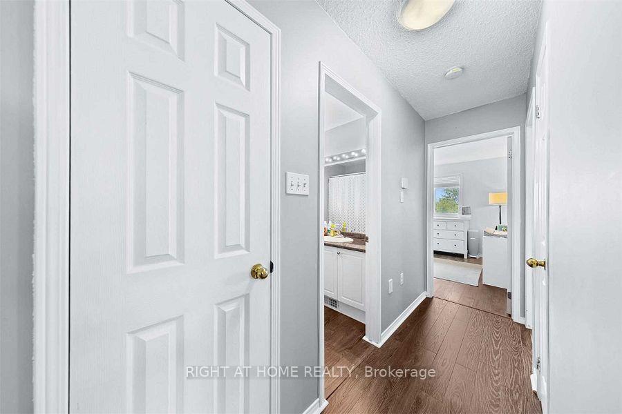Photo 17 of 72 Sundew Drive, Barrie, Holly — HOMEH