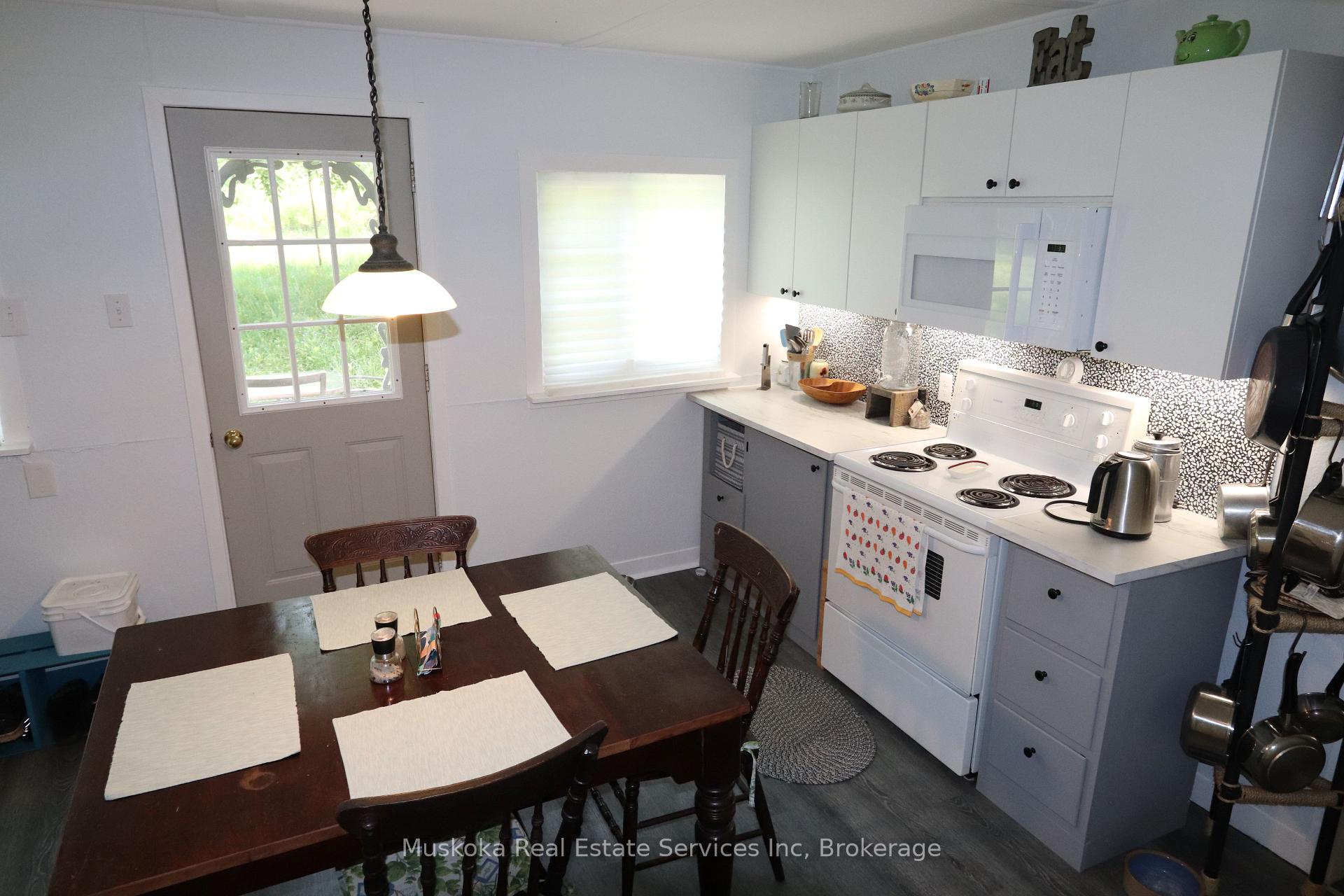 Photo 20 of 1113 Sam Cook Road, Gravenhurst, Ryde — HOMEH