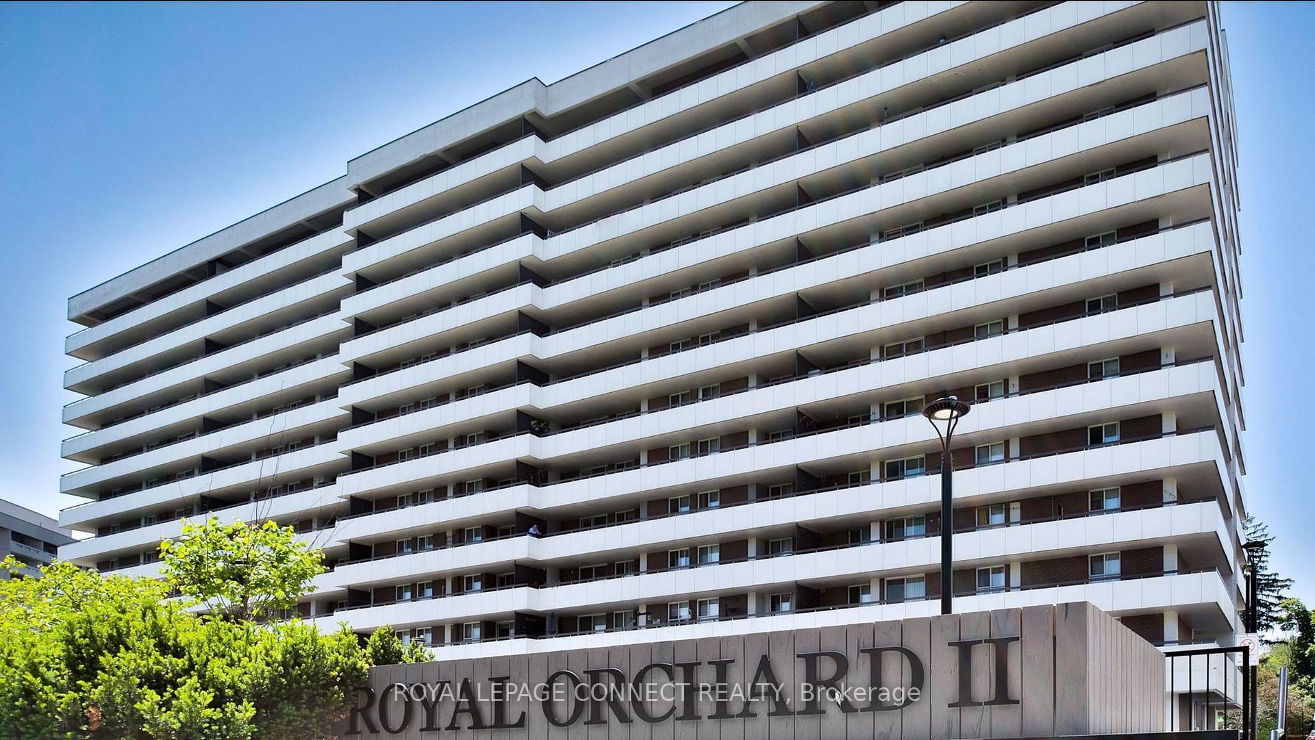 Photo 1 of Unit 910, 80 Inverlochy Boulevard, Markham, Royal Orchard — HOMEH