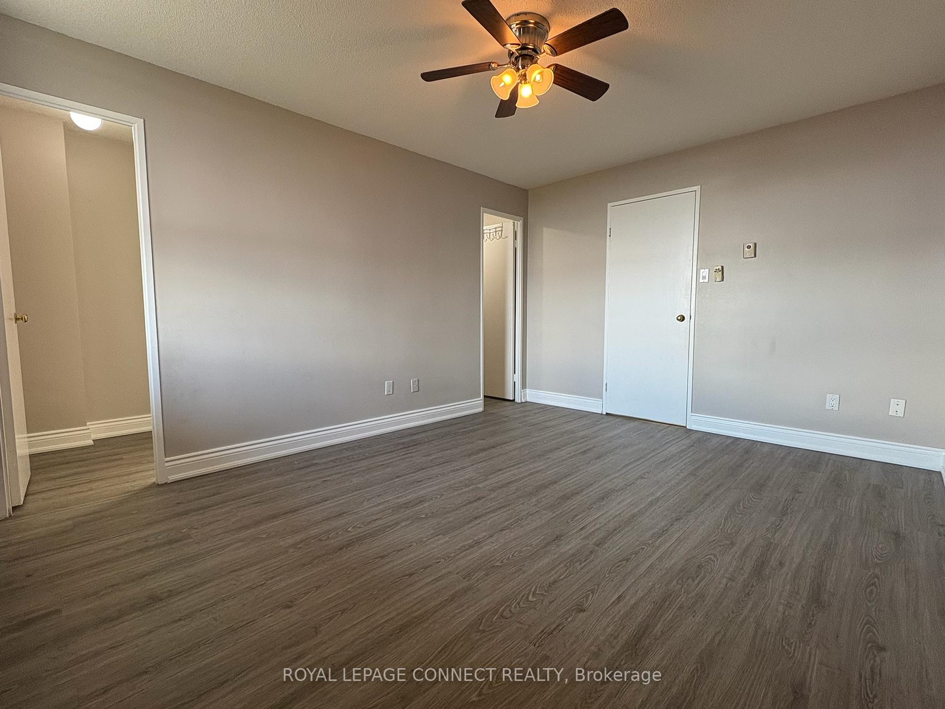 Photo 16 of Unit 910, 80 Inverlochy Boulevard, Markham, Royal Orchard — HOMEH