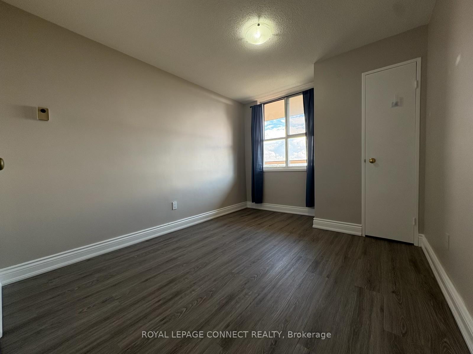 Photo 22 of Unit 910, 80 Inverlochy Boulevard, Markham, Royal Orchard — HOMEH