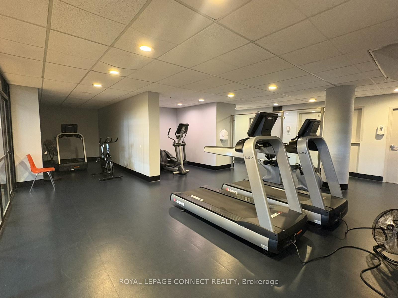 Photo 32 of Unit 910, 80 Inverlochy Boulevard, Markham, Royal Orchard — HOMEH
