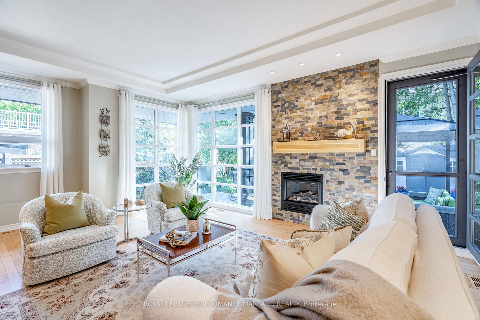 Photo 10 of 48 Harvard Avenue, Ottawa, Old Ottawa South — HOMEH