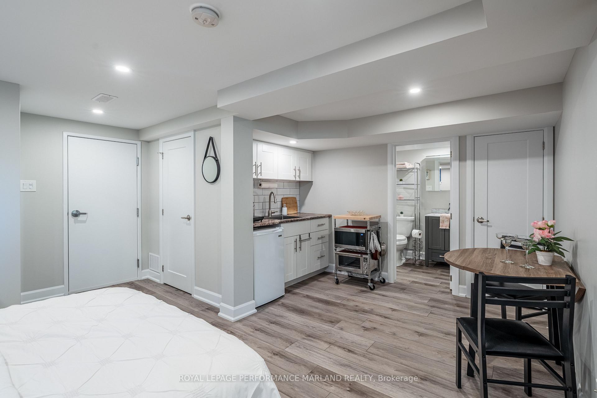 Photo 26 of 48 Harvard Avenue, Ottawa, Old Ottawa South — HOMEH