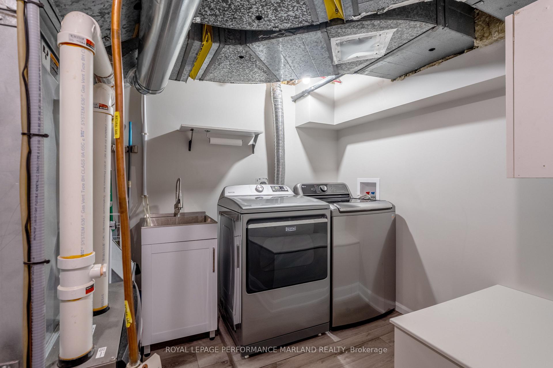 Photo 28 of 48 Harvard Avenue, Ottawa, Old Ottawa South — HOMEH