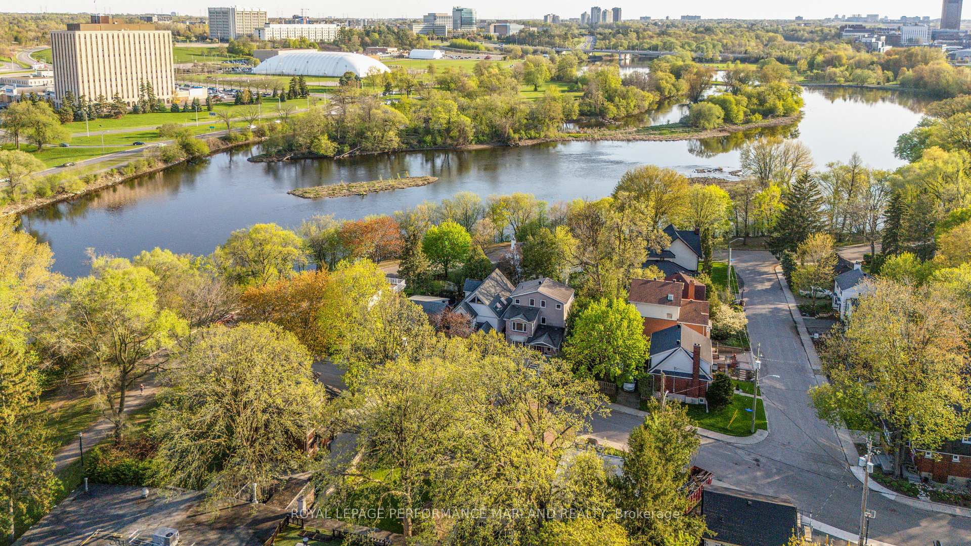 Photo 35 of 48 Harvard Avenue, Ottawa, Old Ottawa South — HOMEH