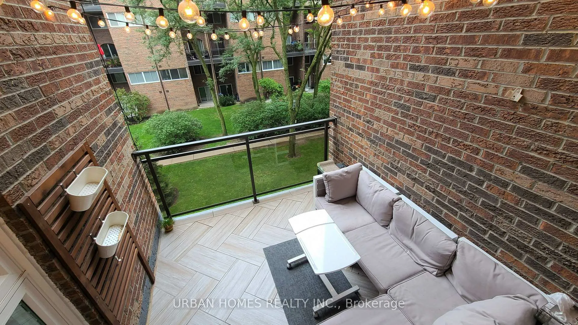 Photo 13 of Unit 215, 16A Elgin Street, Markham, Thornhill — HOMEH