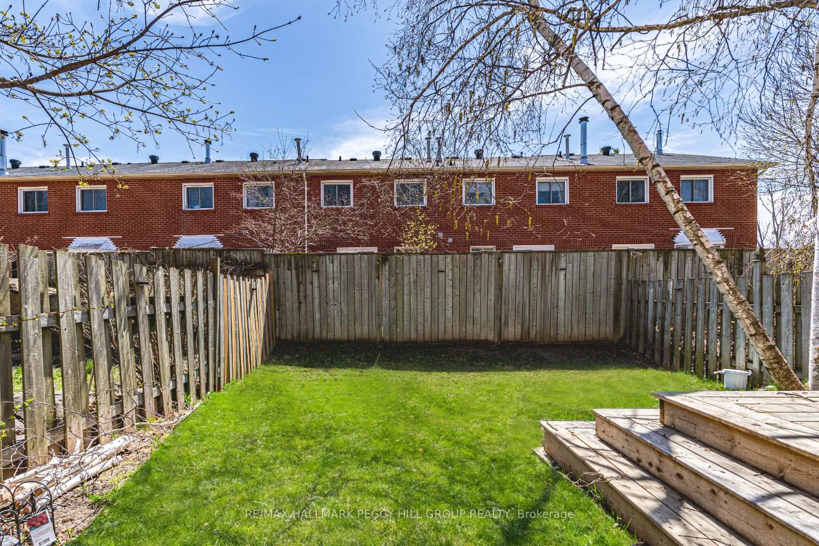 Photo 15 of 5 Lyfytt Crescent, Barrie, West Bayfield — HOMEH