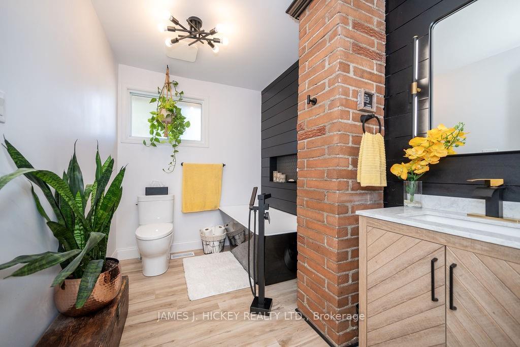 Photo 7 of 18 Claremount Road, Deep River — HOMEH