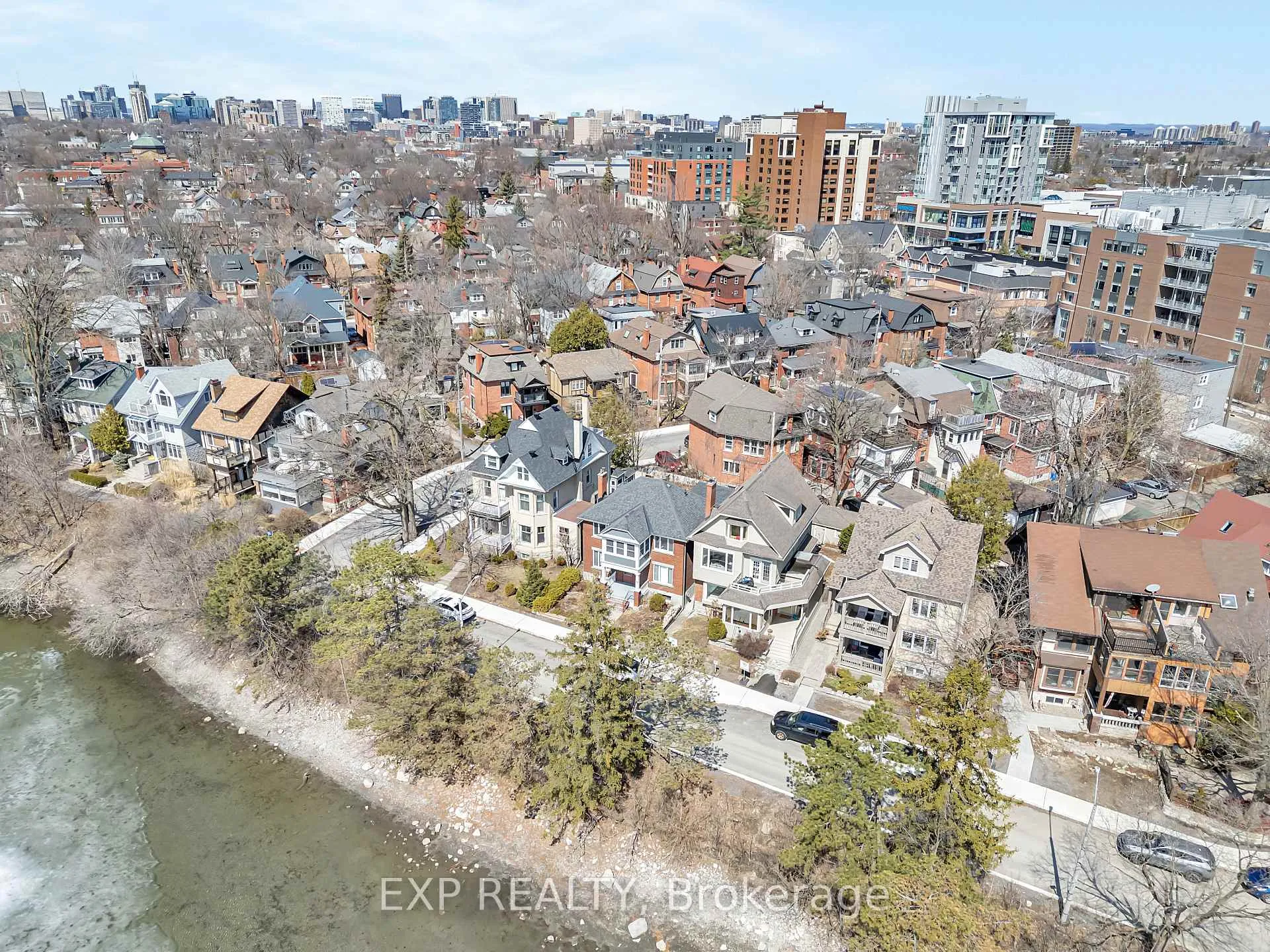 Photo 38 of 33 Wilton Crescent, Ottawa, Glebe — HOMEH