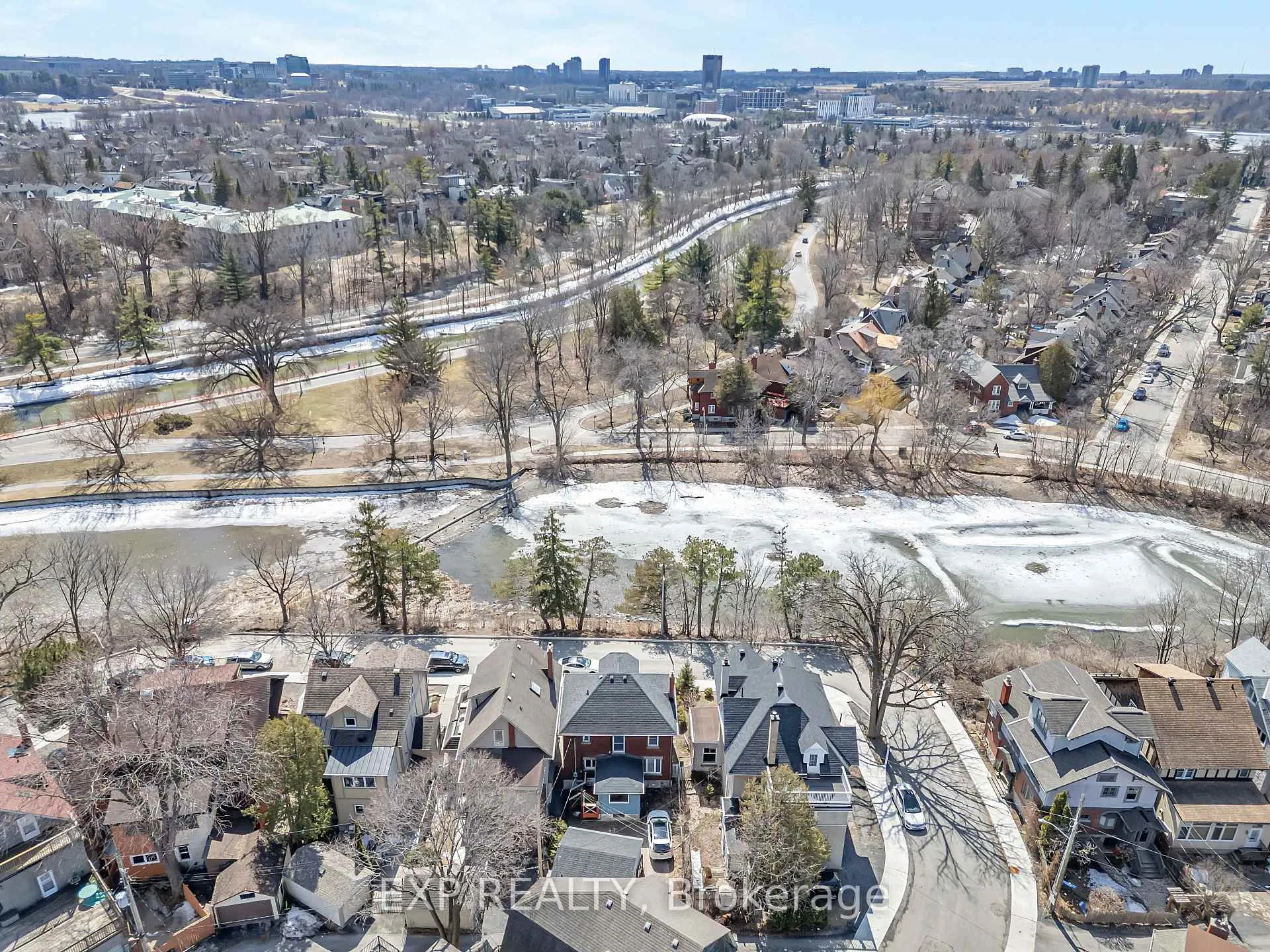 Photo 42 of 33 Wilton Crescent, Ottawa, Glebe — HOMEH