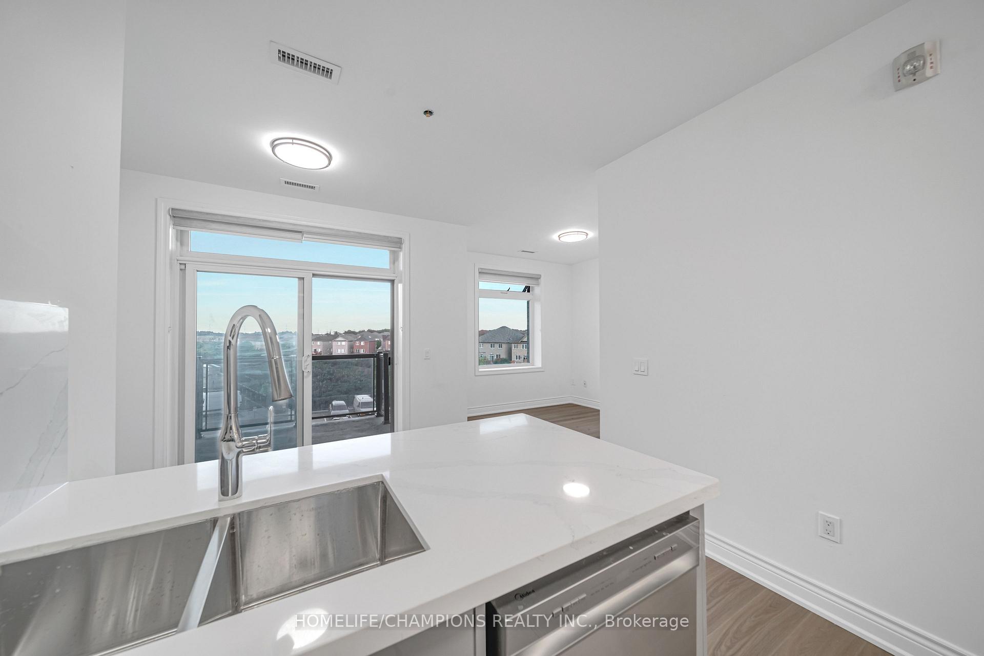 Photo 11 of Unit 320, 7325 Markham Road, Markham, Cedarwood — HOMEH