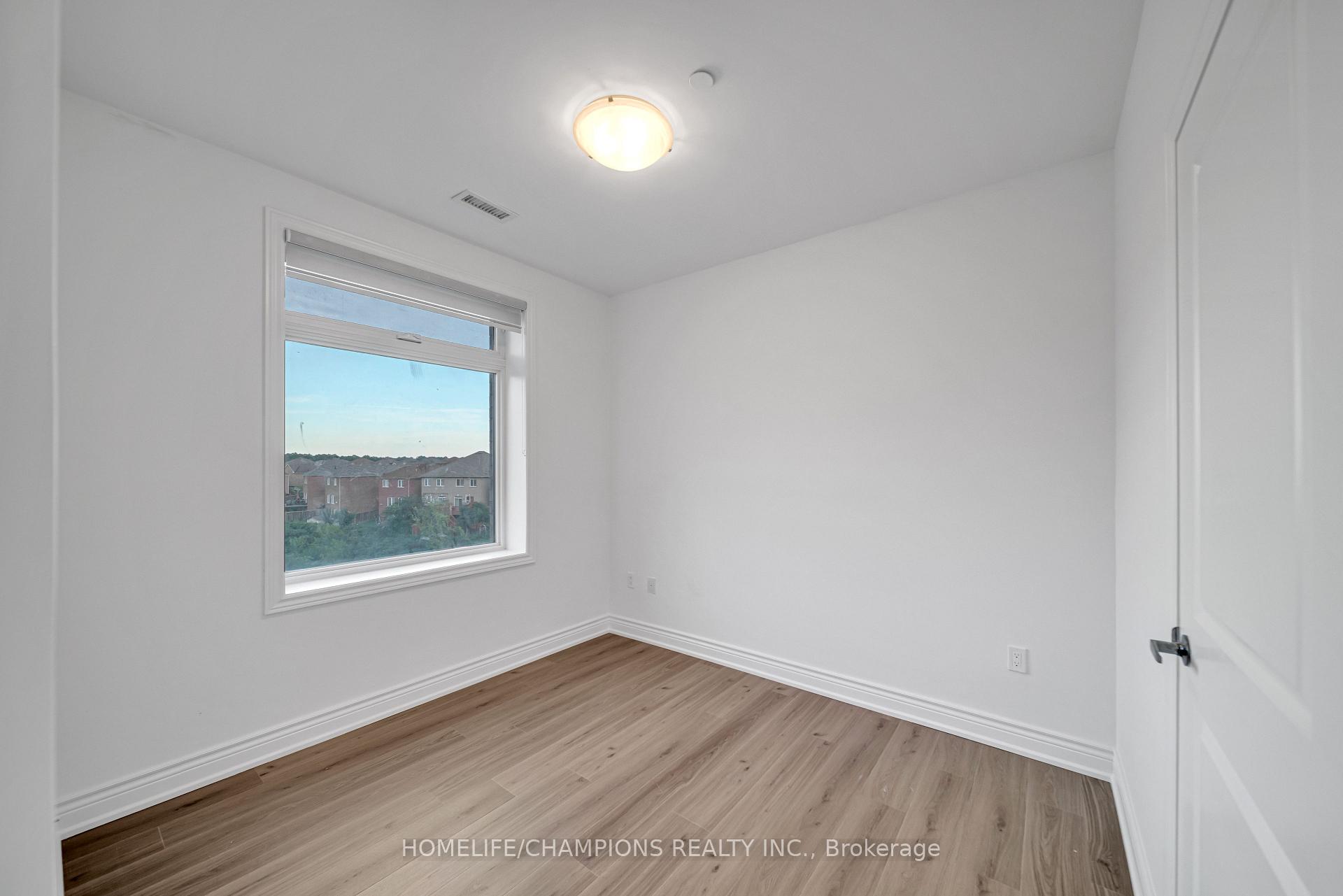 Photo 17 of Unit 320, 7325 Markham Road, Markham, Cedarwood — HOMEH
