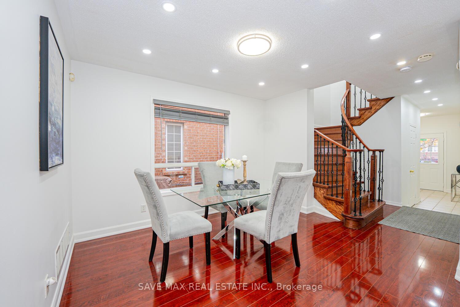 Photo 7 of 3 Gander Crescent, Brampton, Vales of Castlemore — HOMEH