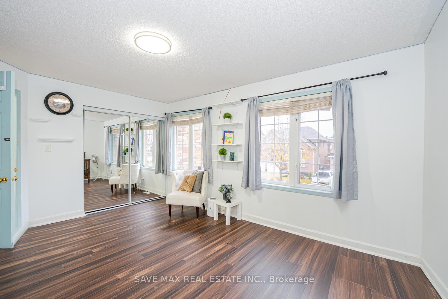 Photo 23 of 3 Gander Crescent, Brampton, Vales of Castlemore — HOMEH