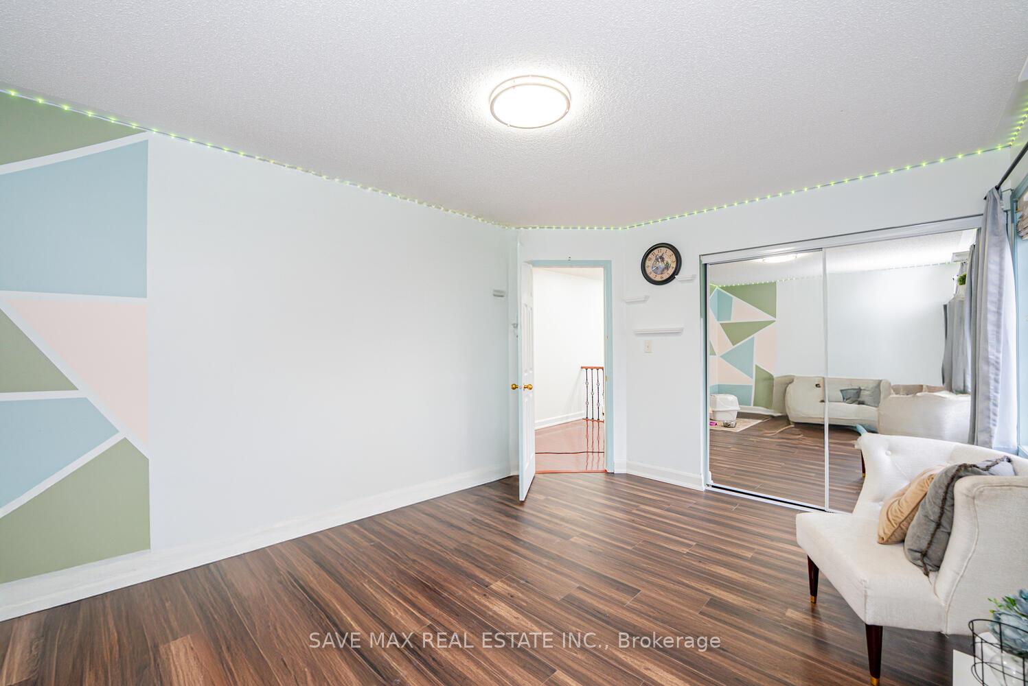 Photo 24 of 3 Gander Crescent, Brampton, Vales of Castlemore — HOMEH