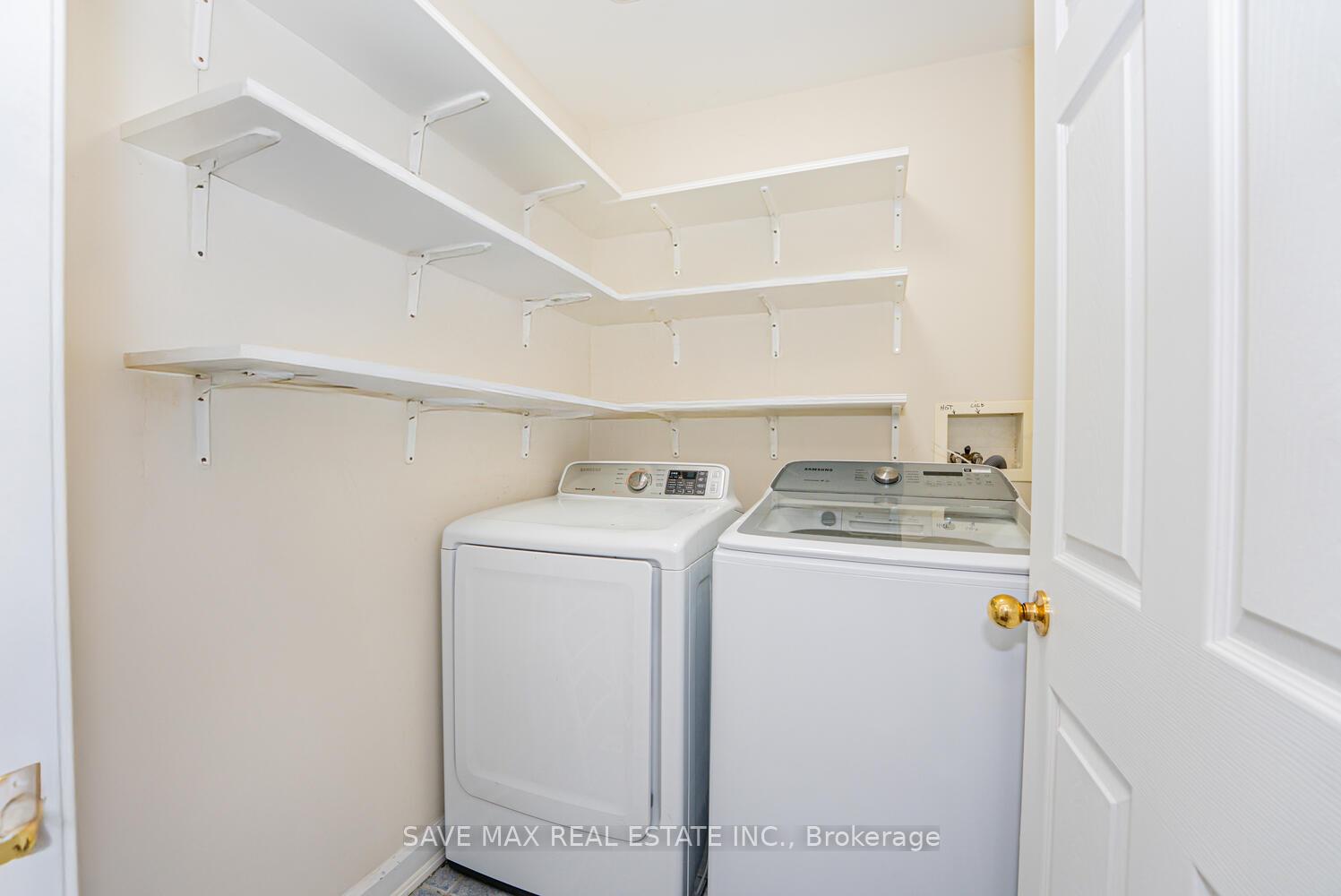 Photo 26 of 3 Gander Crescent, Brampton, Vales of Castlemore — HOMEH