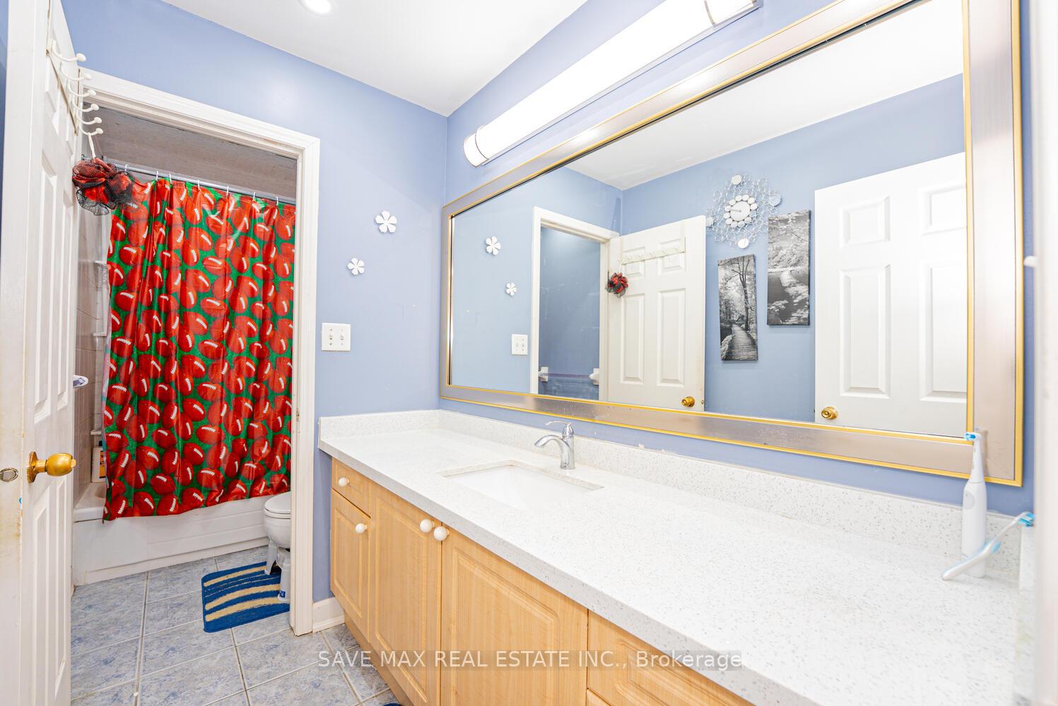 Photo 28 of 3 Gander Crescent, Brampton, Vales of Castlemore — HOMEH