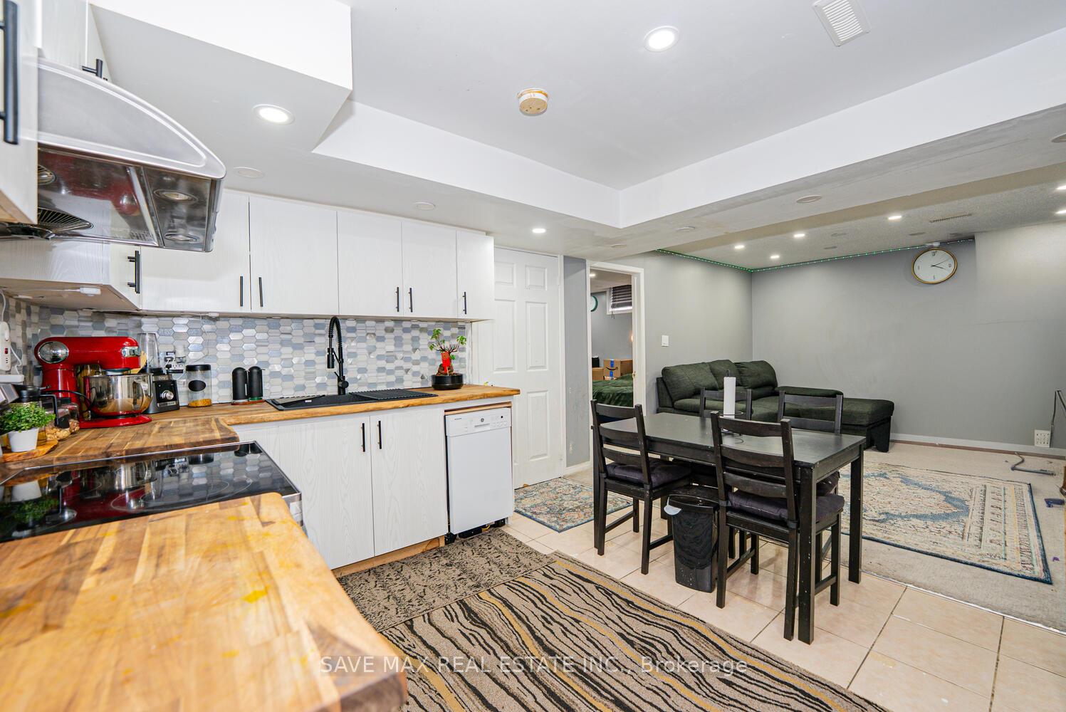 Photo 35 of 3 Gander Crescent, Brampton, Vales of Castlemore — HOMEH