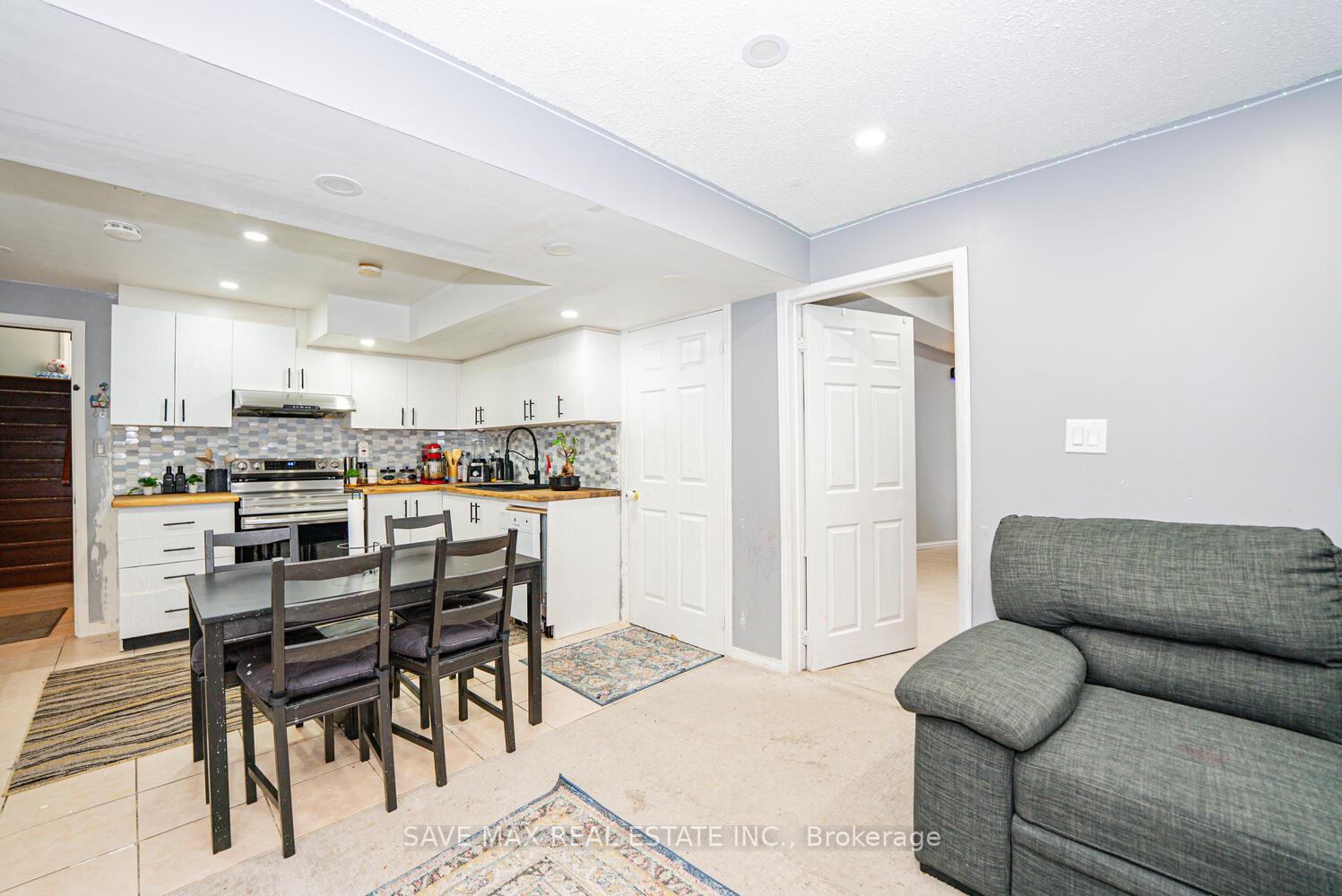 Photo 36 of 3 Gander Crescent, Brampton, Vales of Castlemore — HOMEH