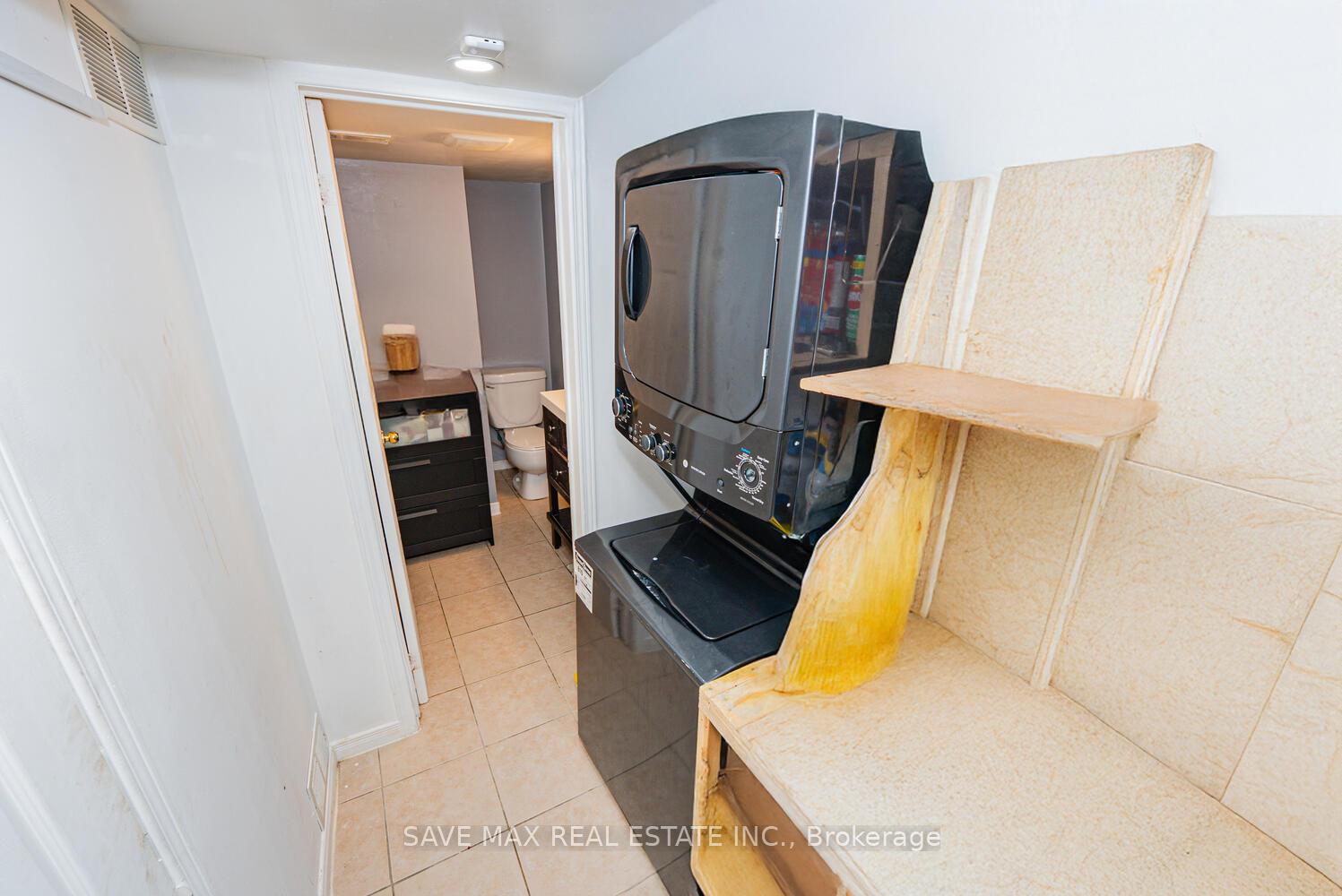 Photo 41 of 3 Gander Crescent, Brampton, Vales of Castlemore — HOMEH