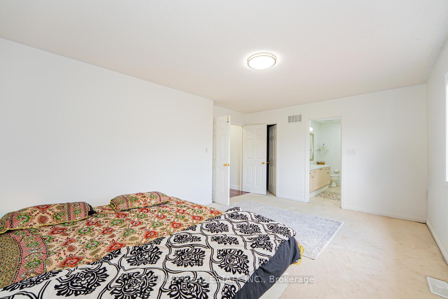 Photo 44 of 3 Gander Crescent, Brampton, Vales of Castlemore — HOMEH