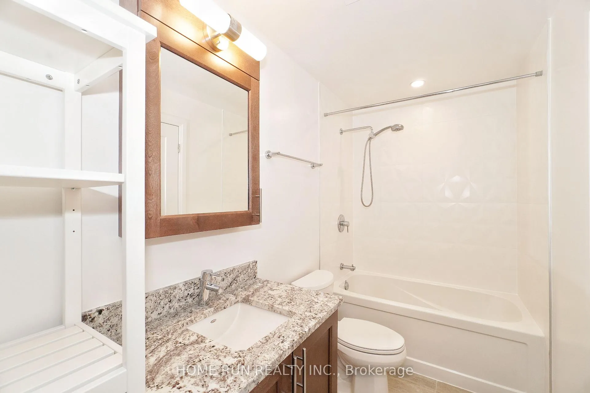 Photo 21 of Unit 3205, 805 Carling Avenue, Ottawa, West Centre Town — HOMEH